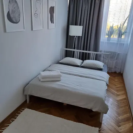 Chlodna Place Apartment